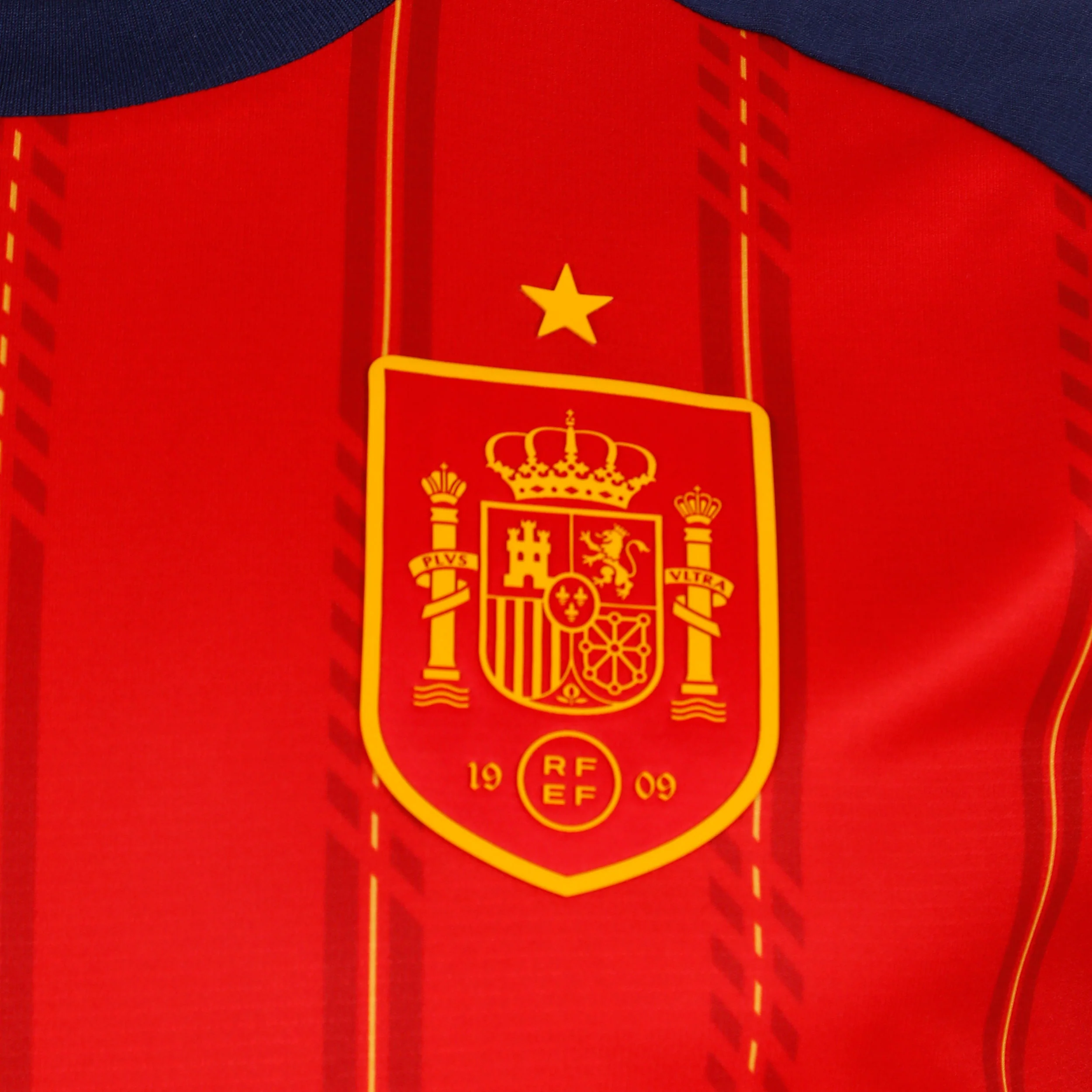 Spanien Hemmatröja 26 Herr – Röd - Image 4