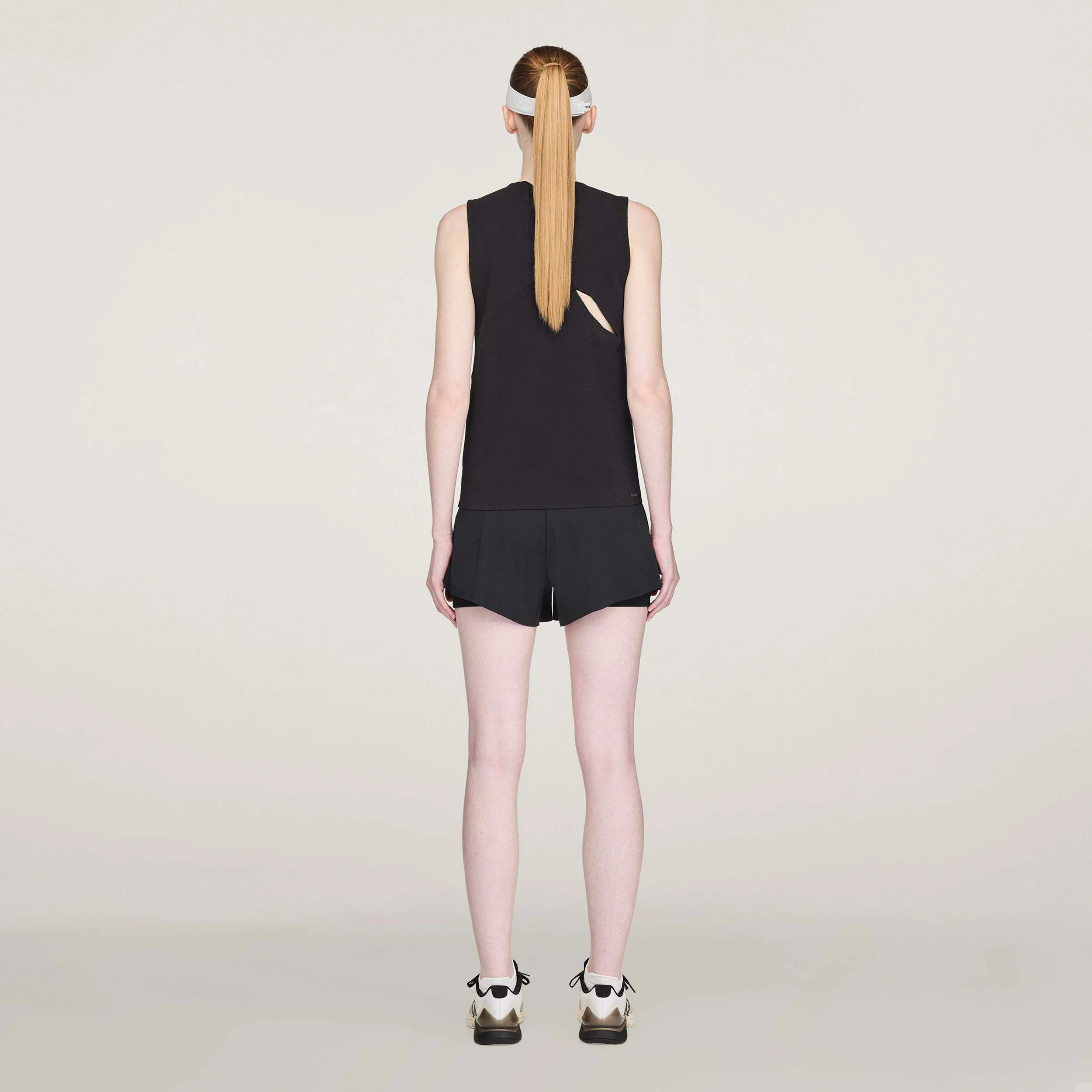 Y-3 Match Shorts Damer-Svart - Image 3