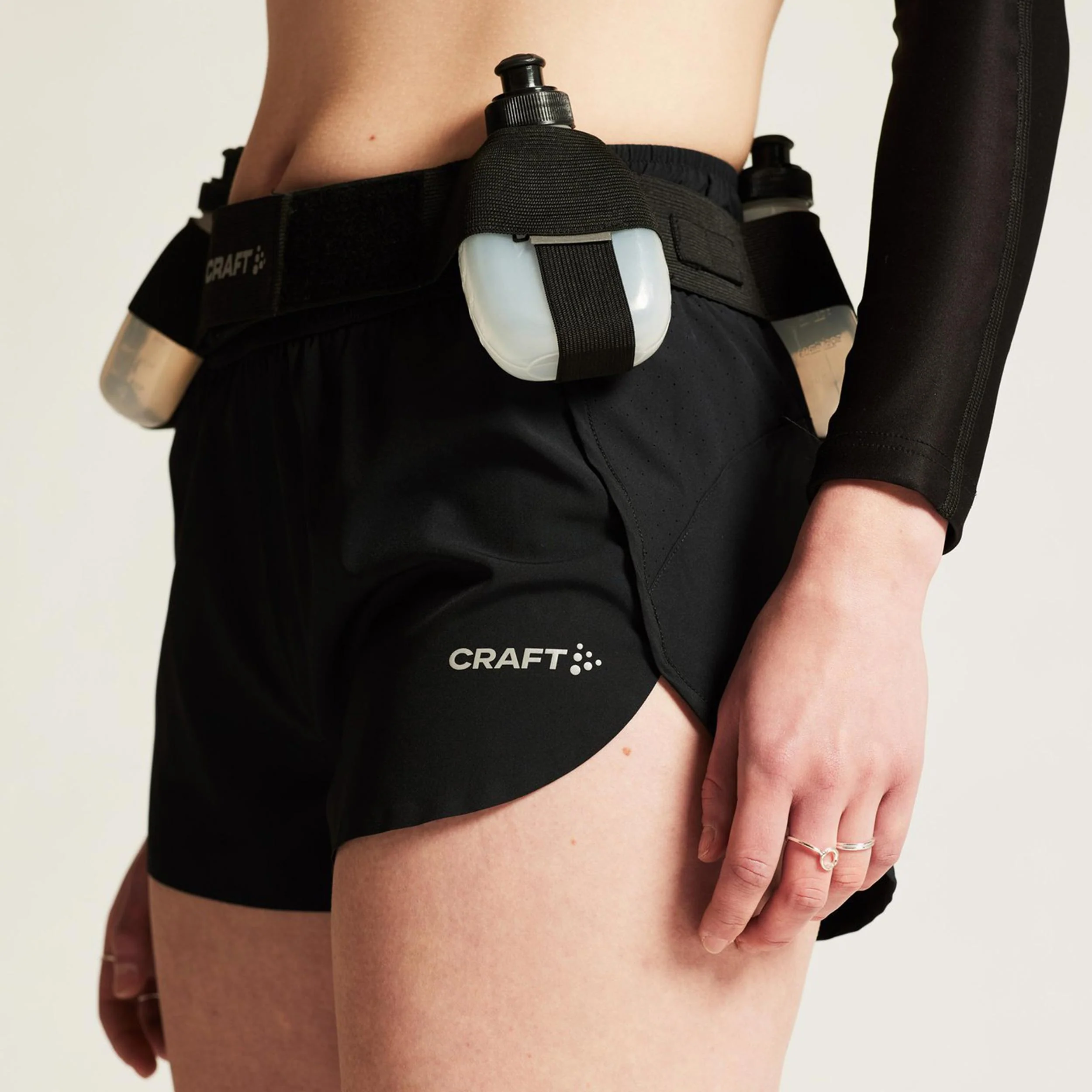 ADV Essence 2in 2 Löparshorts Damer-Svart - Image 7