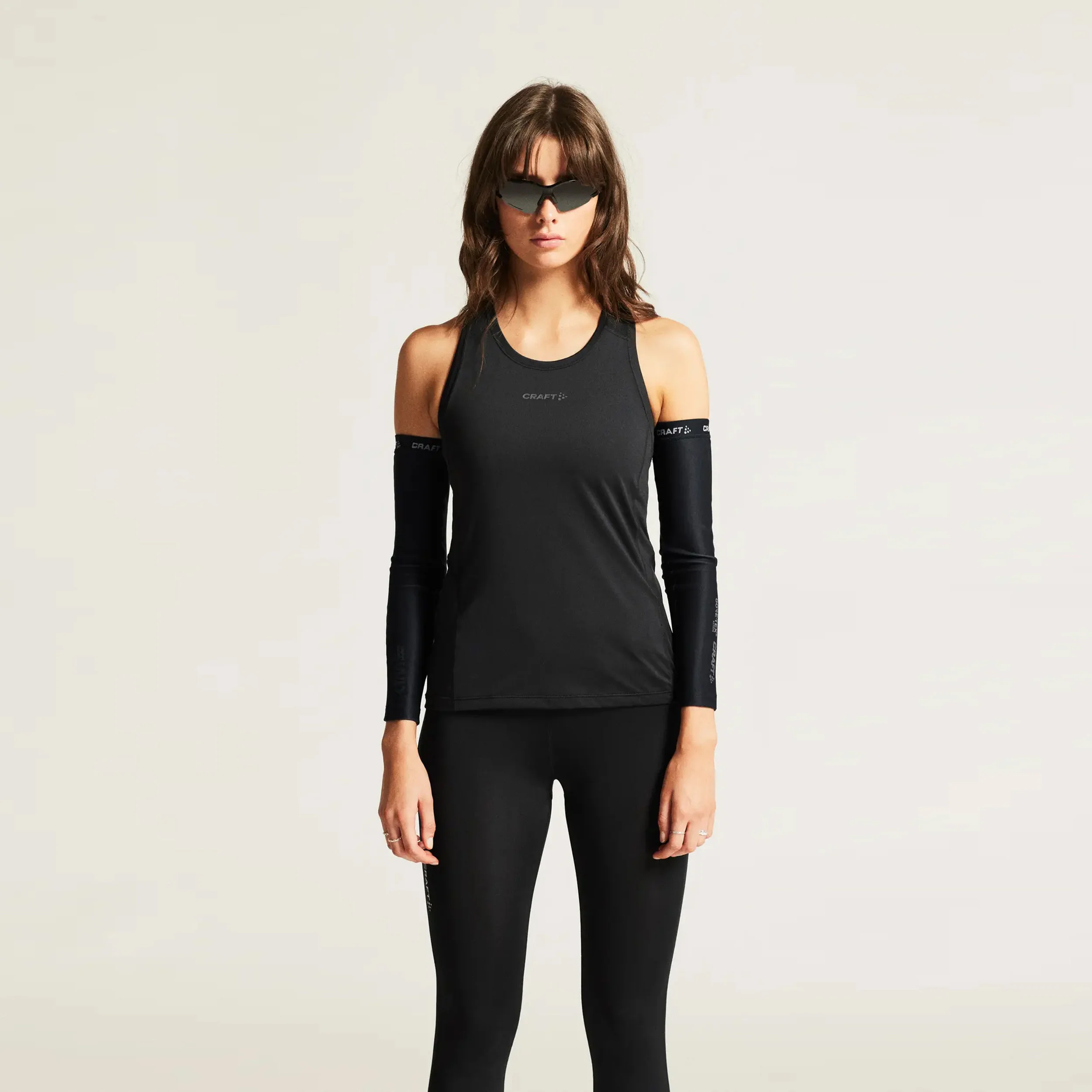 ADV Essence Löpartröja Damer - svart - Image 3