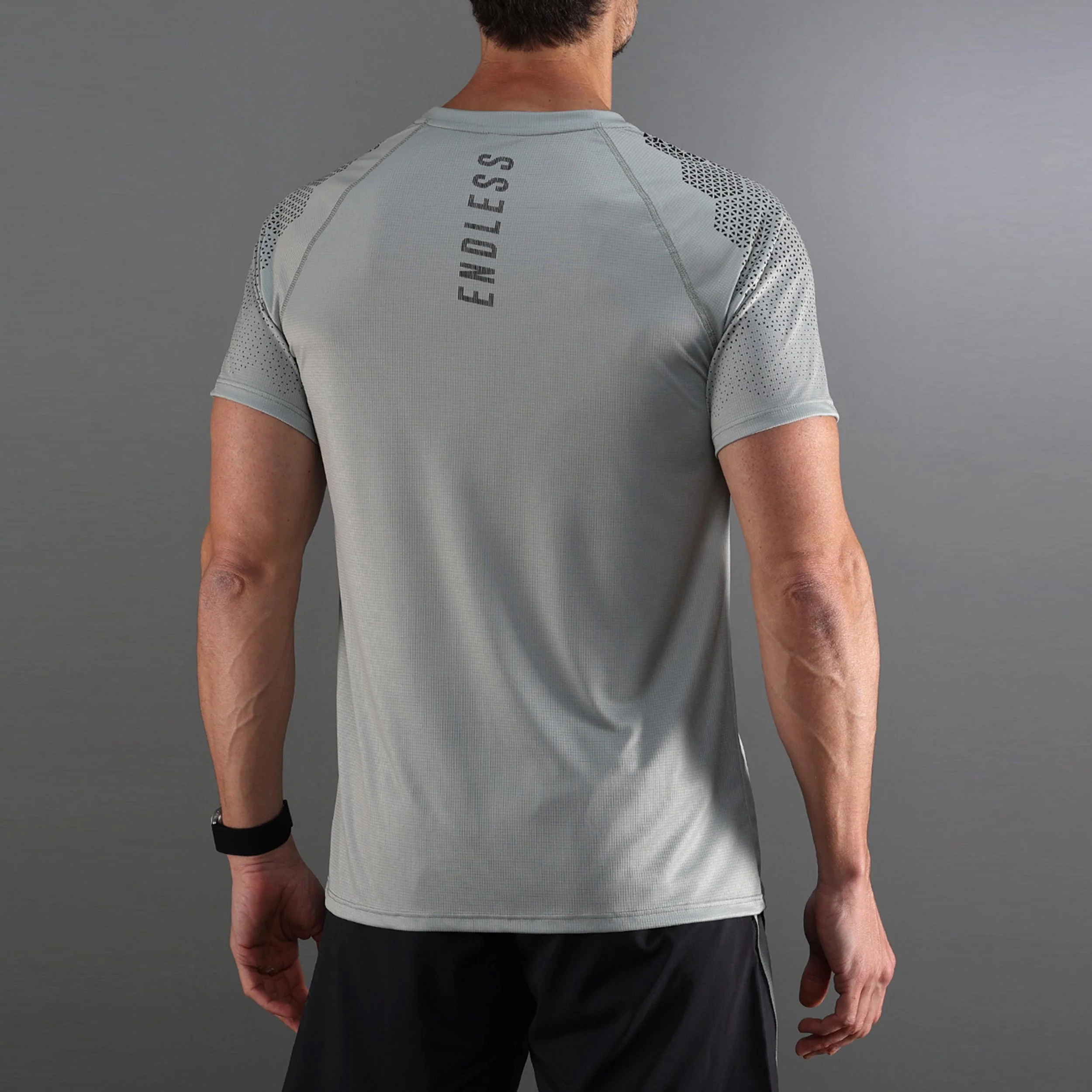 Feisty Hexagon T-shirt Herrar-ljusgrå - Image 2