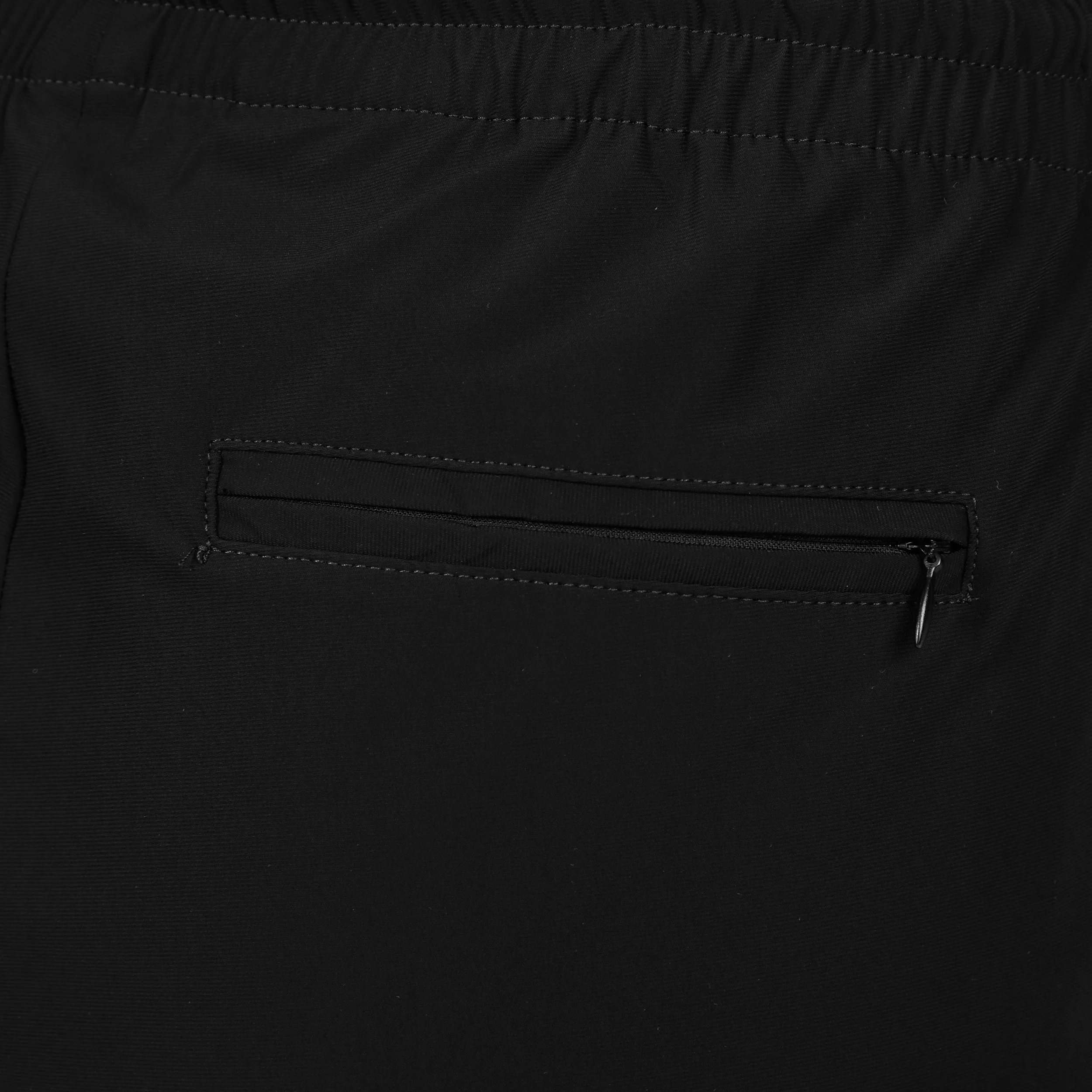 Tech Shorts Damer-Svart - Image 4