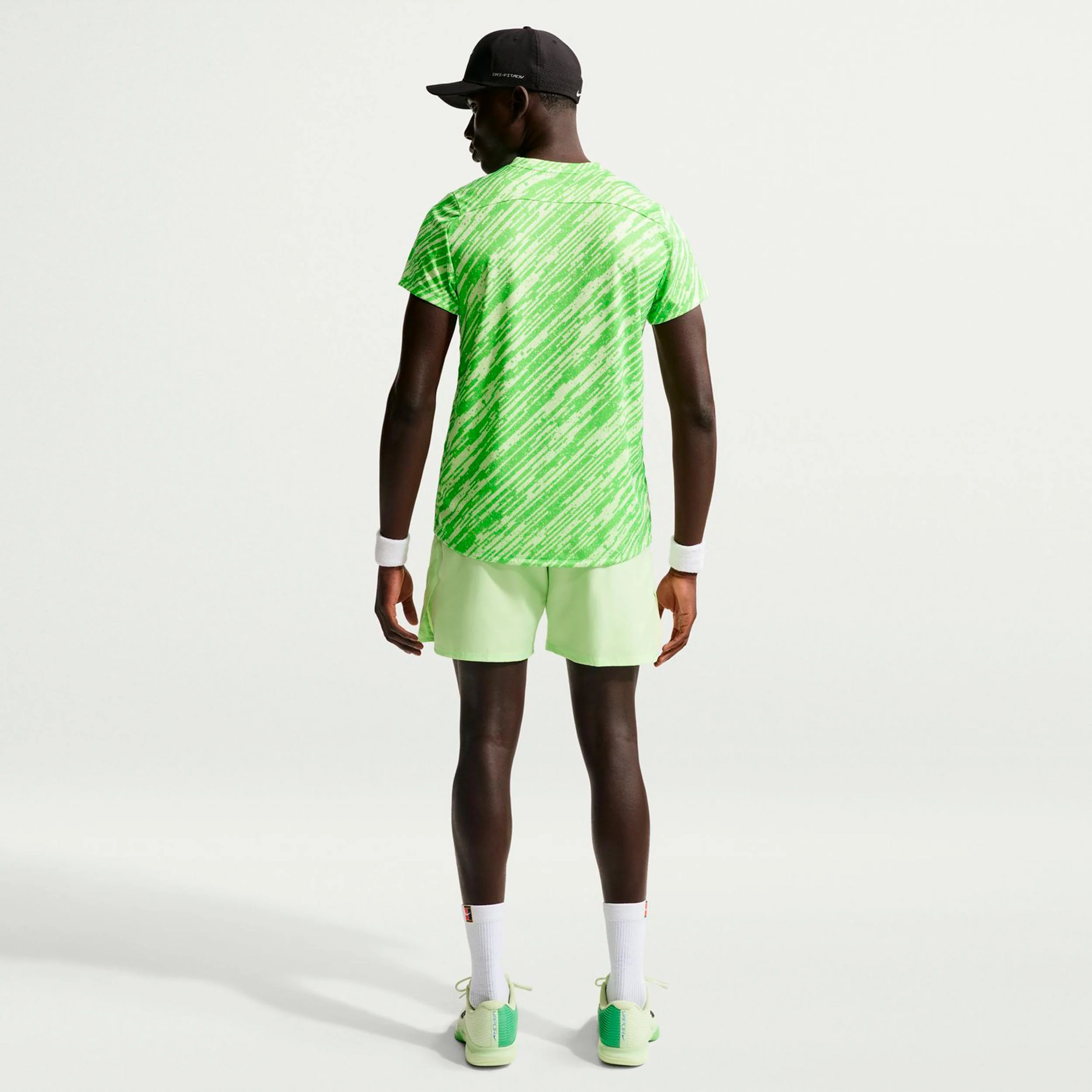 Court Victory Dri-Fit 7in Shorts Herrar - lime - Image 3