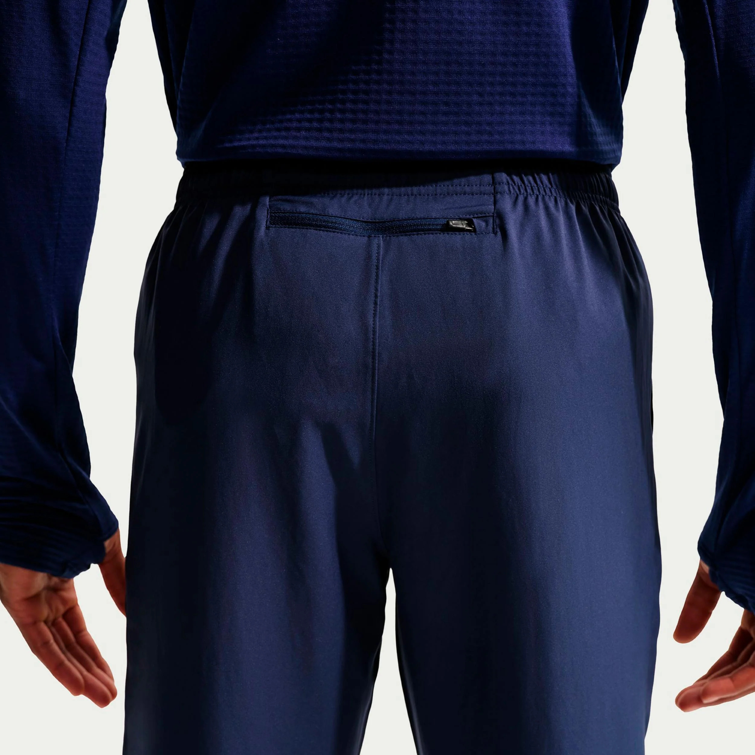 Dri-Fit Challenger Löparbyxa Herrar - mörkblå, svart - Image 4