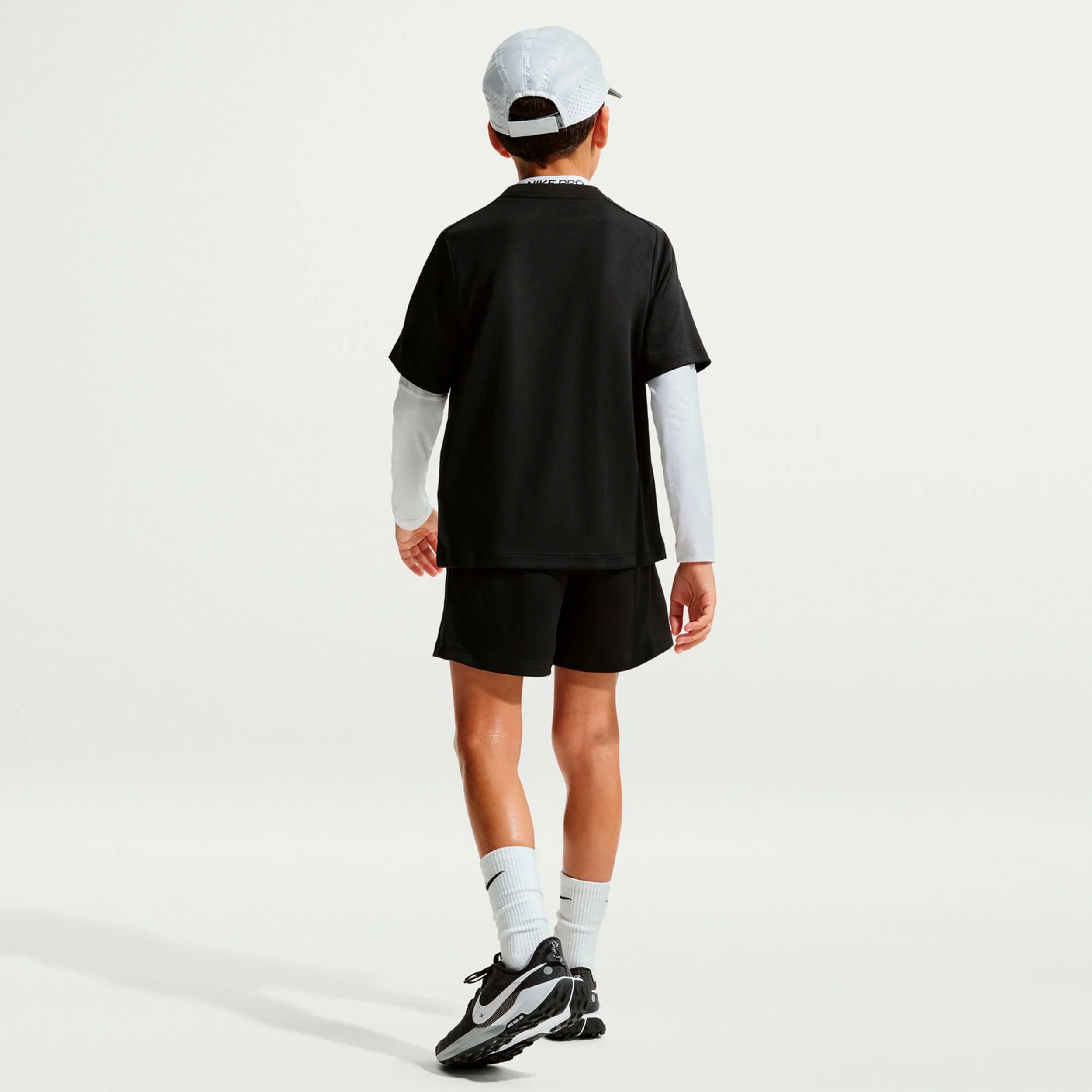 Dri-Fit Multi  T-shirt Pojkar-svart - Image 3