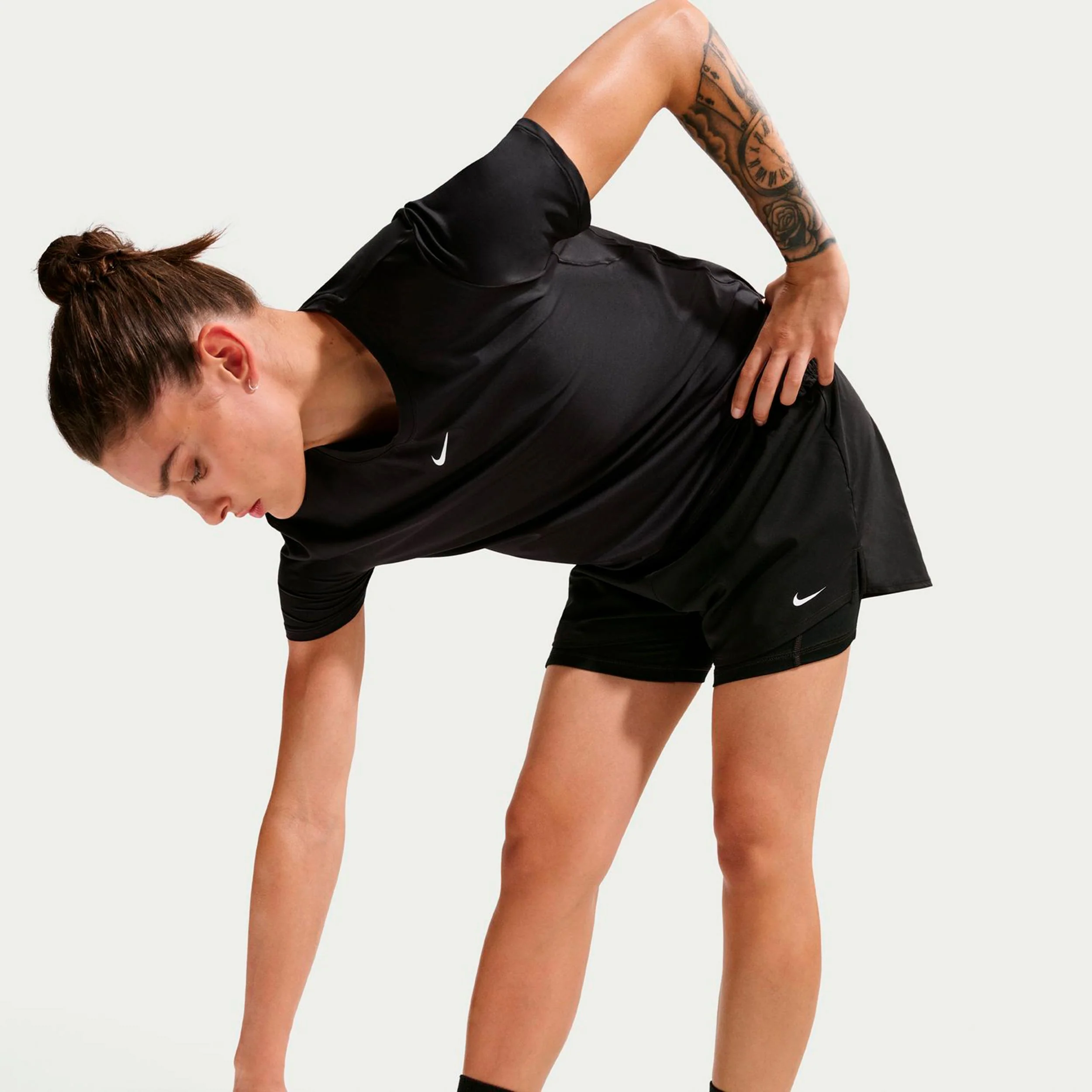 Dri-Fit One Mid Rise 2in1 3in Shorts Damer-svart, vit - Image 5