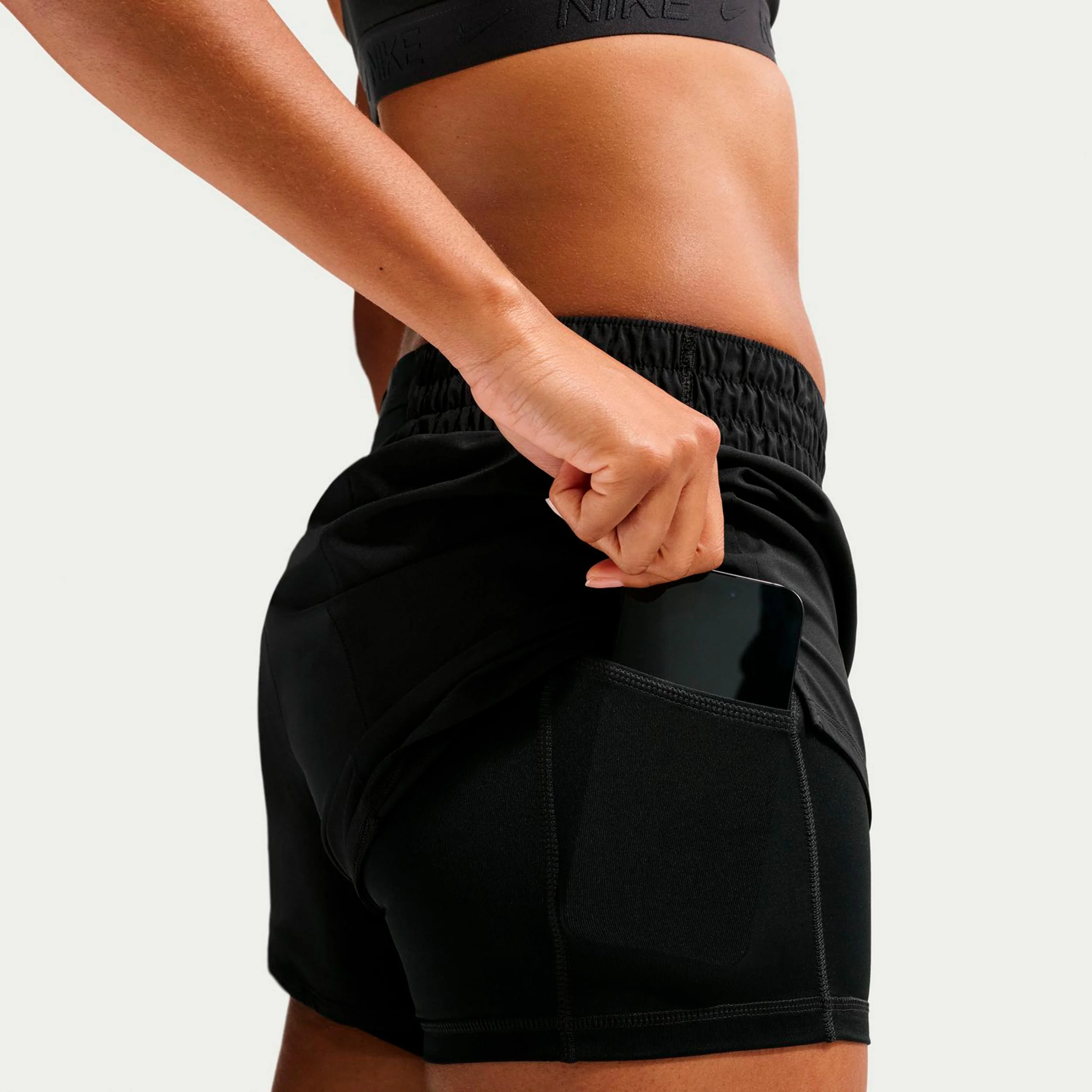 Dri-Fit One Mid Rise 2in1 3in Shorts Damer-svart, vit - Image 6