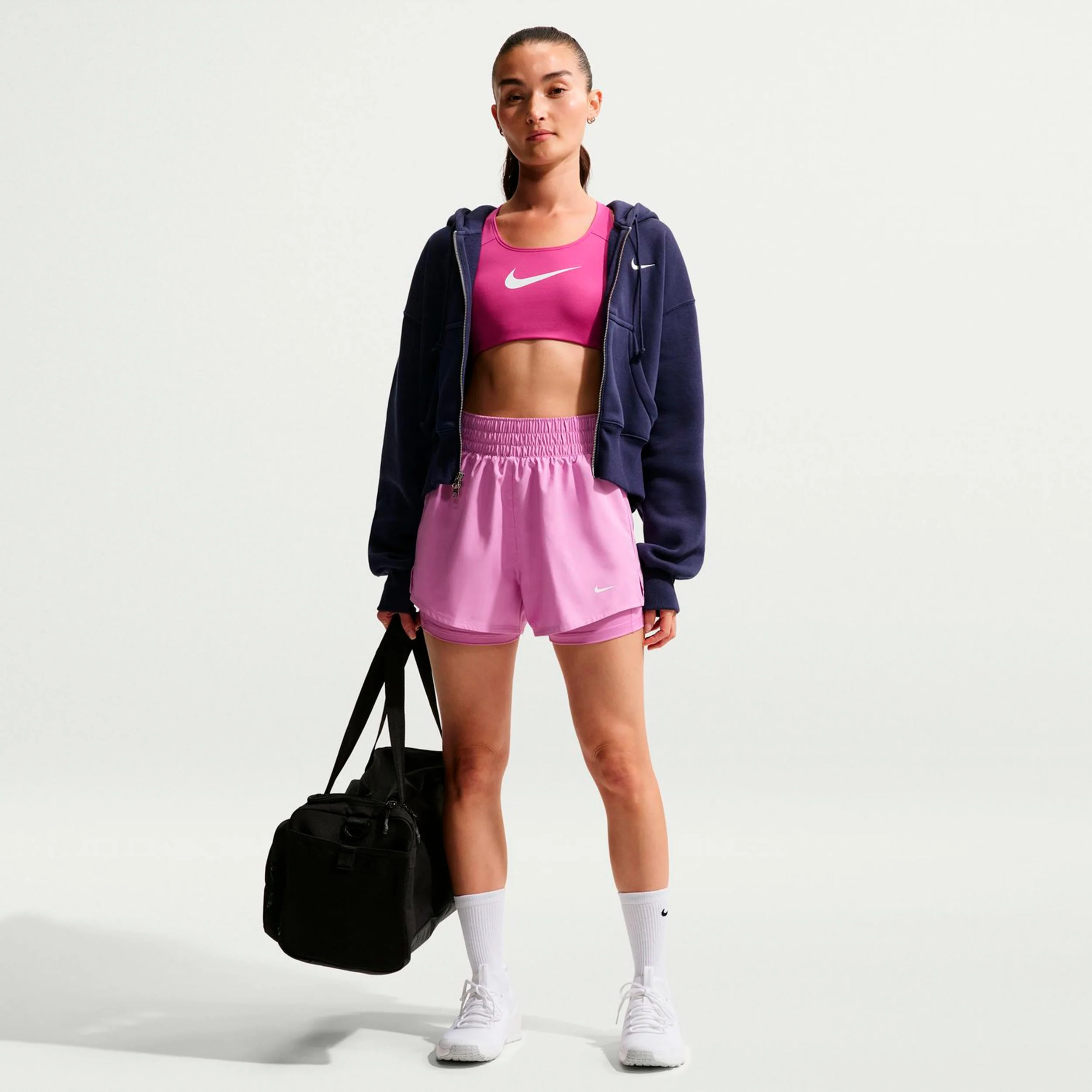 Dri-Fit One Mid Rise 2in1 3in Shorts Damer-syrén, vit - Image 2