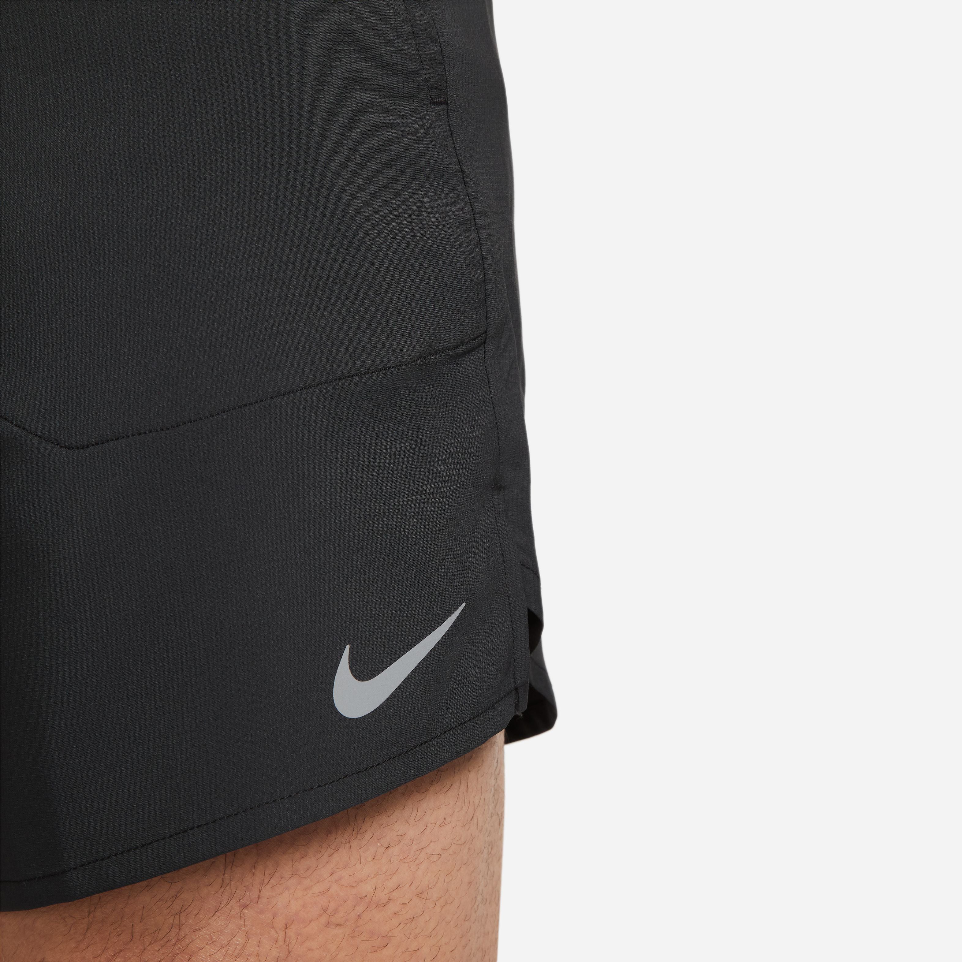Dri-Fit Stride 7in Brief-Lined Shorts Herrar-Svart - Image 11