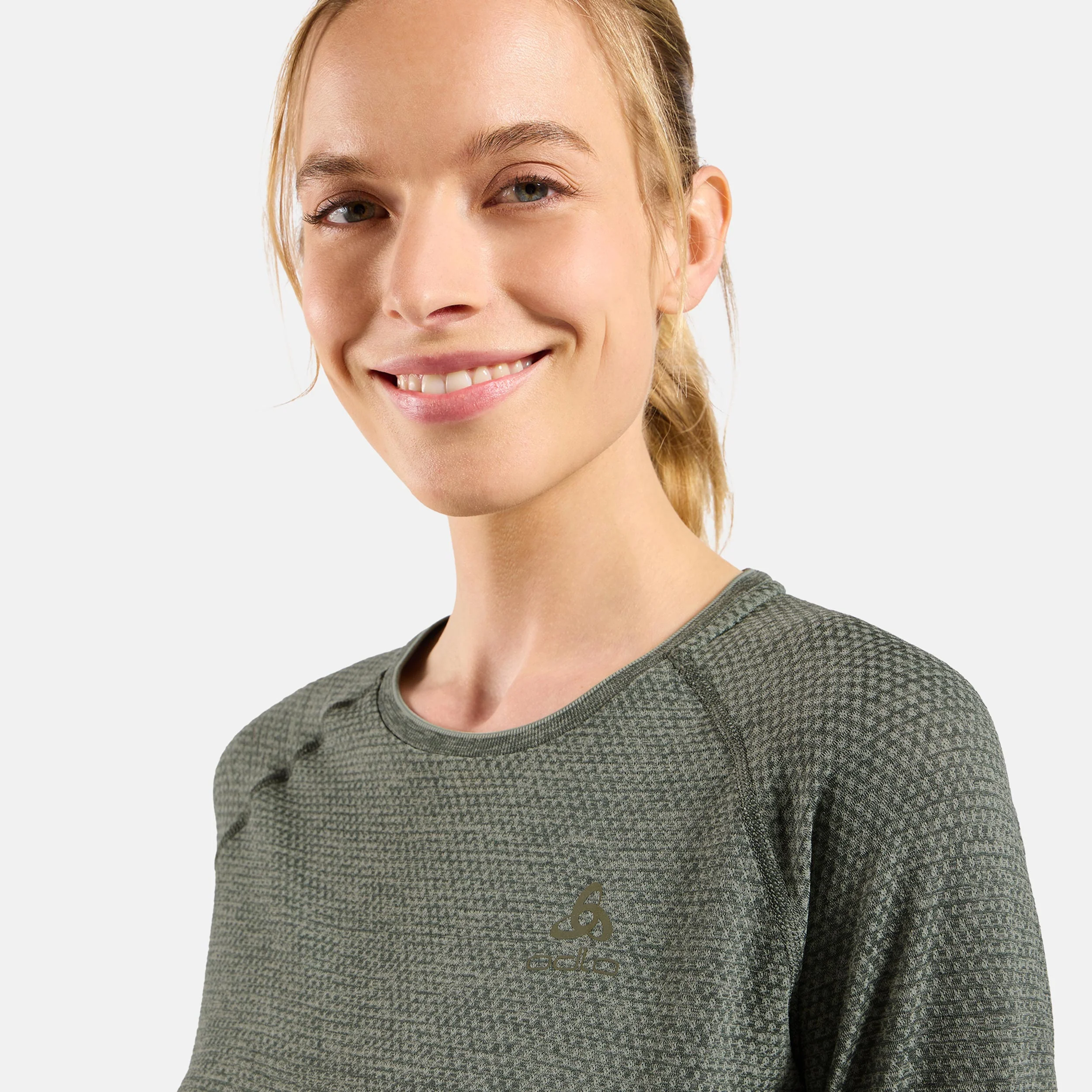 Essential Seamless Crew Neck Långärmat Damer-oliv - Image 5